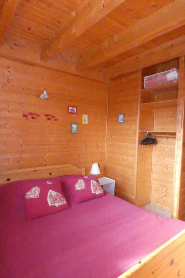Les Chalets De La Vigne Grande Сен-Флорет Экстерьер фото