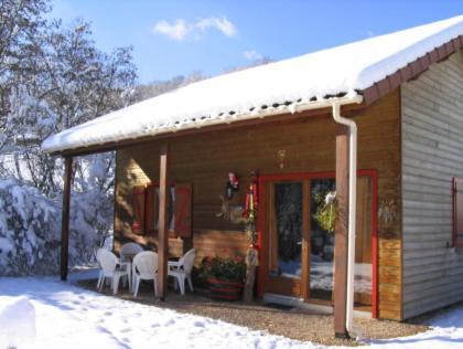 Les Chalets De La Vigne Grande Сен-Флорет Экстерьер фото